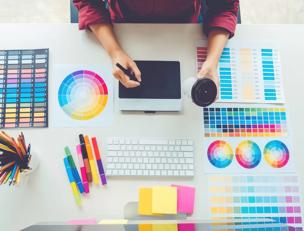 Como fazer site barato para gráficas?