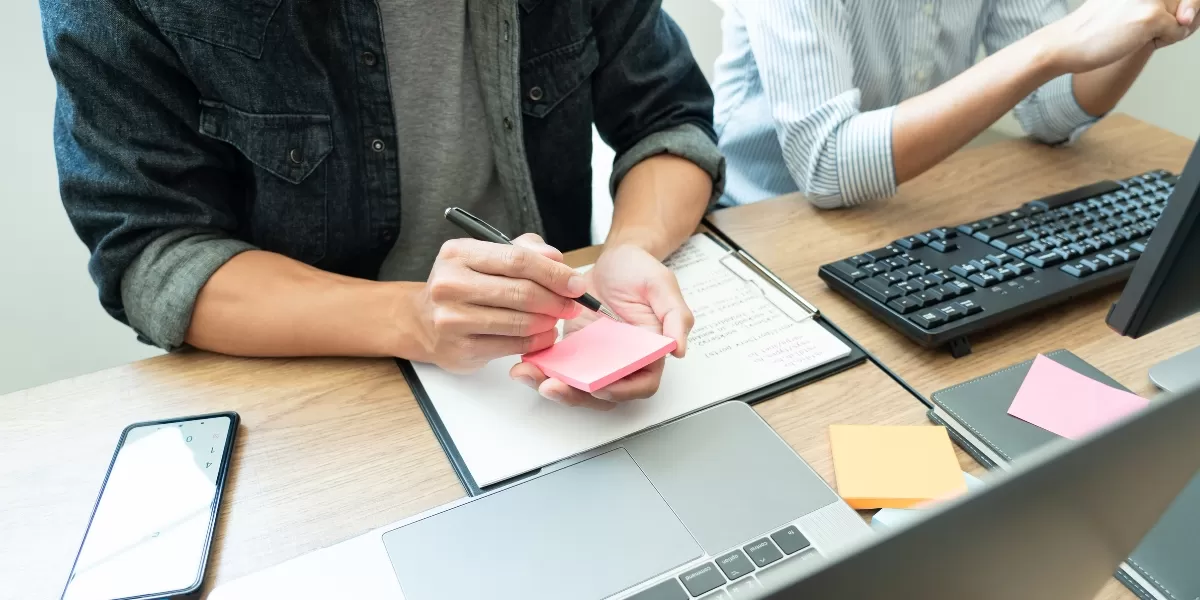 Exemplos de layouts e templates para empresas